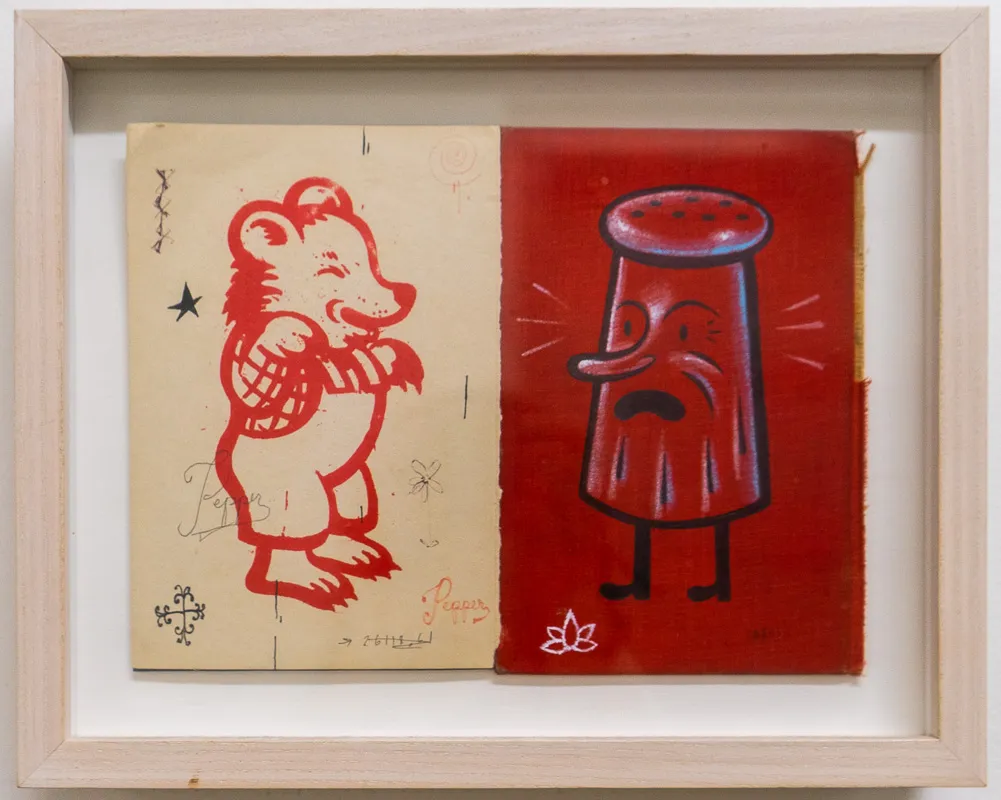 A bear i red lines on a yellow background on the left; a pepper shaker in black lines on a red background on the right.